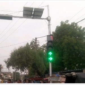 Solar Powered Traffic Signal